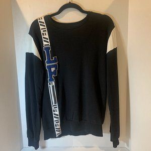 LF Logo Varsity Mens M Black Sweatshirt Long Sleeves Round Neck Logo Str…